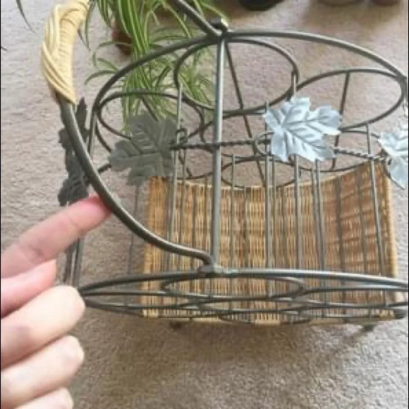 Vintage  Wicker Wine Rack - Picture 3 of 5